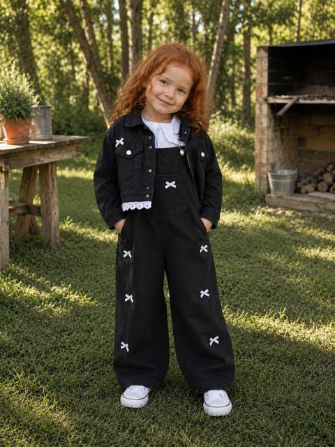 Conjunto jardinero con campera para beba